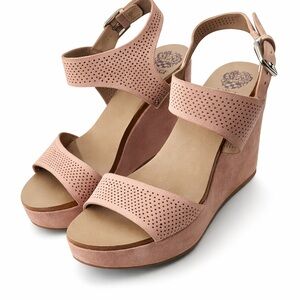 New $129 Vince Camuto Blush Tan Wedge Platform Leather Sandals sz 9.5